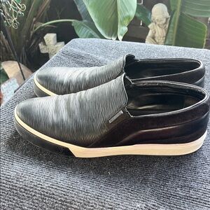 Louis Vuitton Black Textured Leather Slip-On Loafers